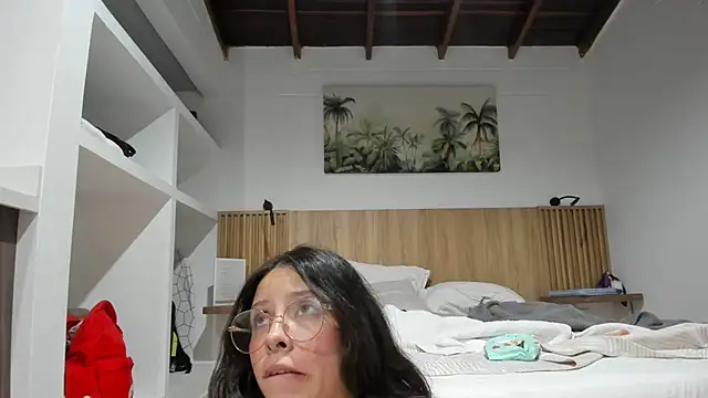 Miranda-cambell live sex cam