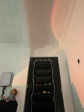 aly_golden_ (F teen) - fingers pussy last tip 4 vid pm