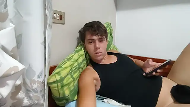 erdildo (M twink) - are i primi soldi