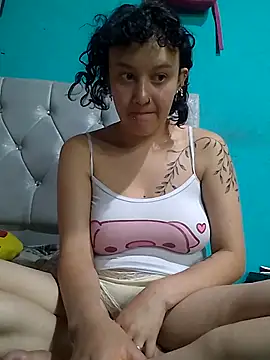 eden1ladys live cam on StripChat
