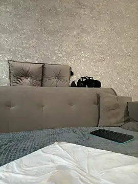 LillySquirtShot webcam