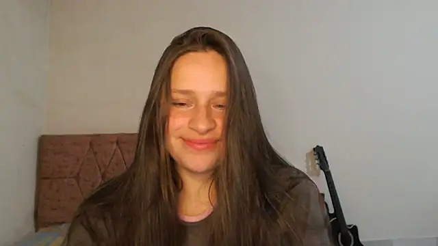 Serenity live cam on StripChat