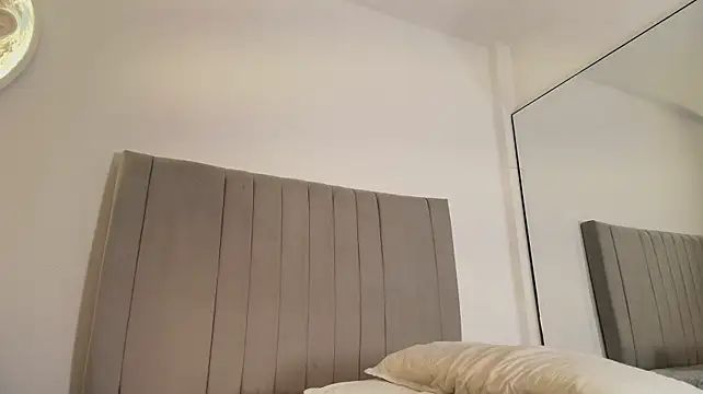karla-ruiz webcam