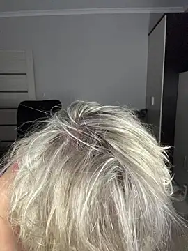 EsterHotMilf