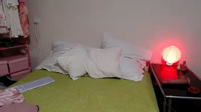 KatieMelone webcam