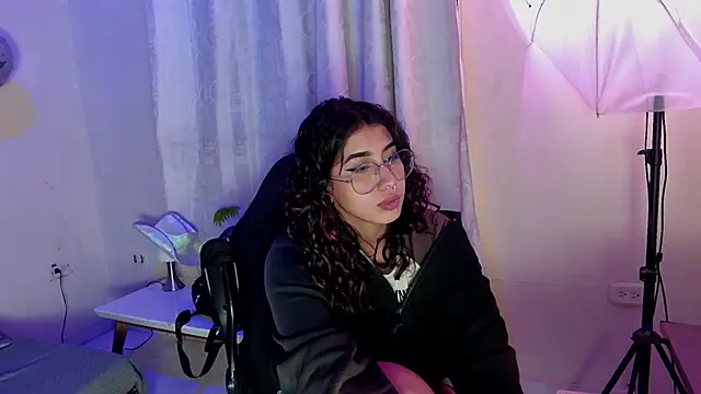 Horny_tgn webcam