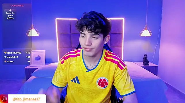 AlejooTwink webcam
