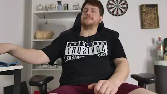 aaronlegend_ webcam