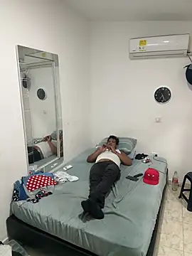 bigdick211292 webcam