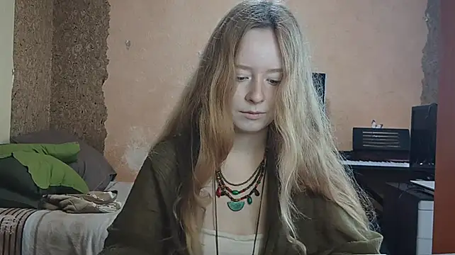 KateVibe_01 webcam