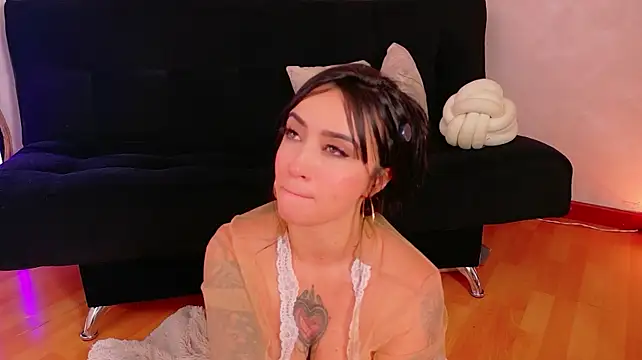 EmmyEvans1 webcam