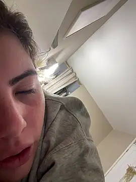 hiddensecretxx's Live Sex Cam Show