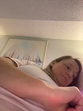 Vivian_MayXxX live cam on StripChat