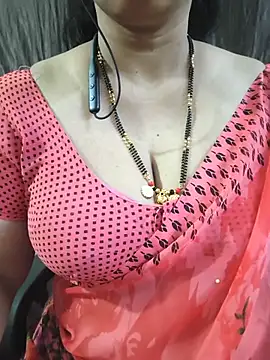 bhuvana_555 (F milf) - BooBS ON WATER