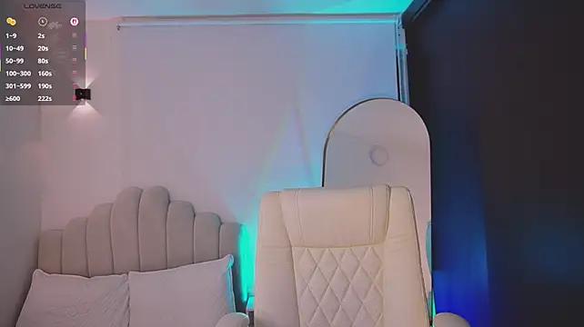 AmberLewis_ webcam