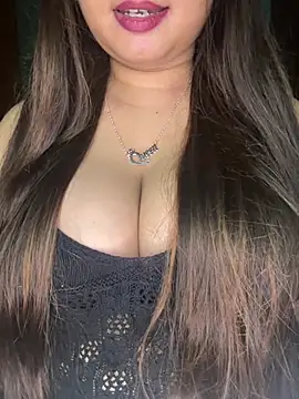 Curvy_Angle live cam model
