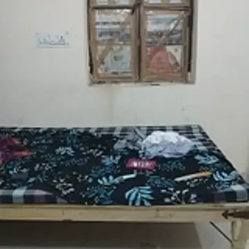 yours_simran00 live now