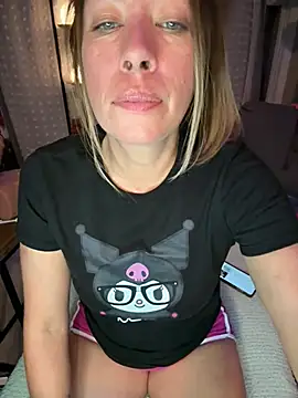 MiraKisss webcam