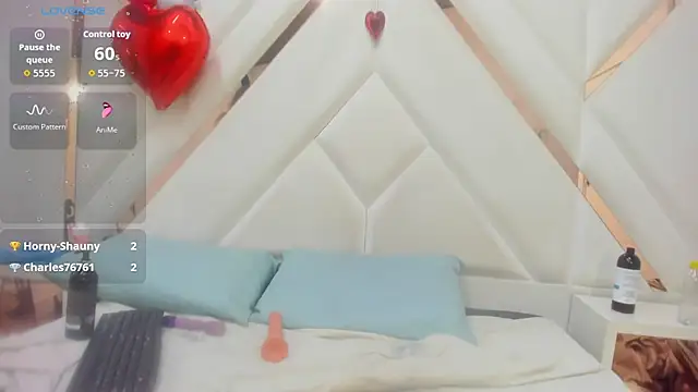 Amira_xXx98 live now