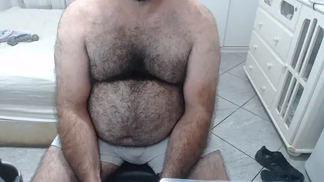 mysterbearmg (Ask my age) - CUM IN GOAL - Add Inst - Mysterbearmg