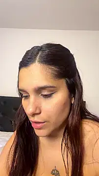 LuciaLatina webcam