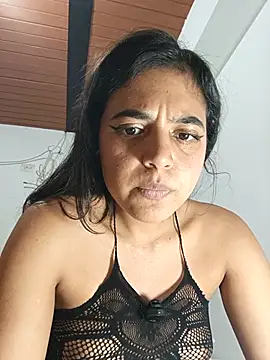 Ailyn_seraph webcam