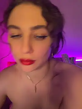 Your_insomniya live cam on StripChat