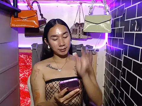 in_yourdreamstarxx live cam on StripChat