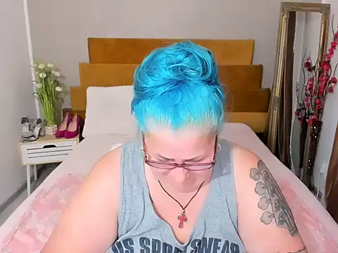 Sugarmommy_69X webcam