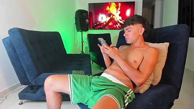 Steven_baby69 webcam