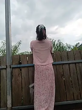 Linda-yiyi live sex cam