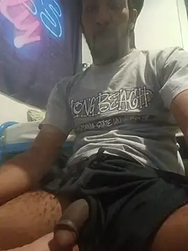 Mikaaa97 webcam