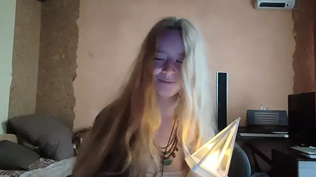 KateVibe_01 webcam