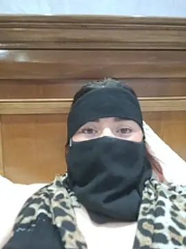 Bisan_sexy live cam on StripChat