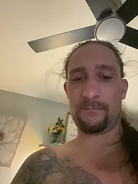 Dddydick1 live cam on StripChat