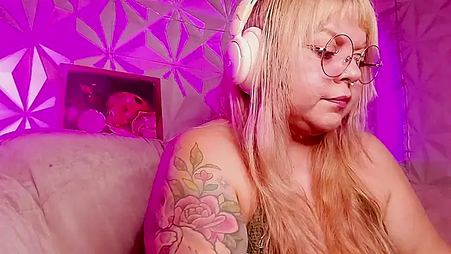 Satyn_doll webcam