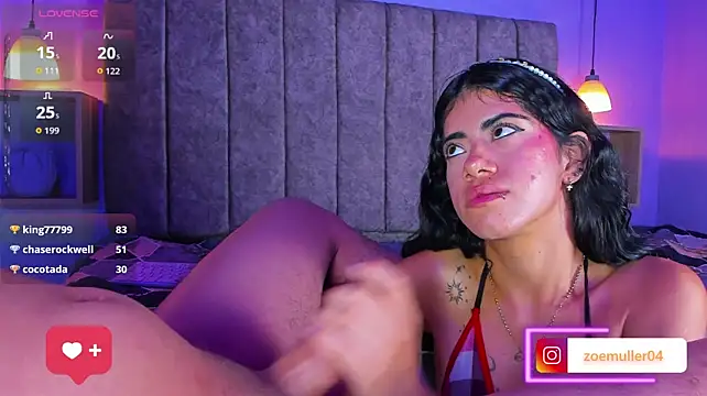 Zoe_Axel1 live sex cam