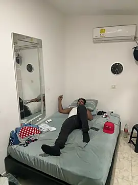 bigdick211292 webcam