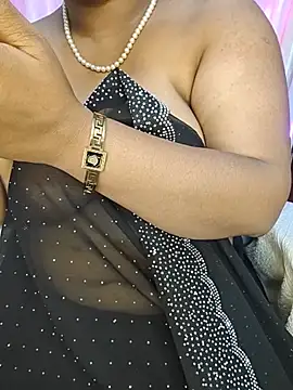 curvy_pooja (F young) - Oily boobies 🍯