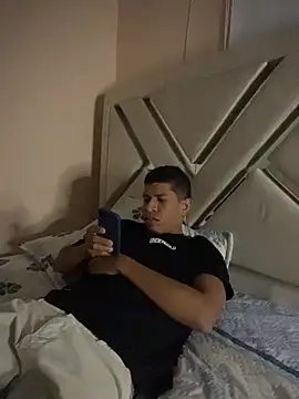 Toptony22 webcam