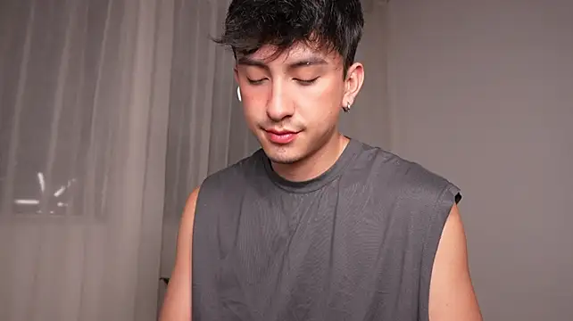 sweettaaron01 webcam