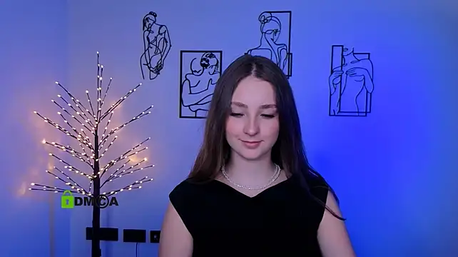 alisabliss (F teen) - hand bra