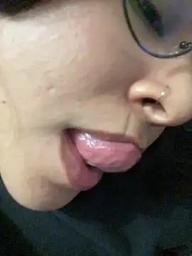 daphnesky (F young) - PLAY WITH MY DIVINE CUNT 🥒🍆