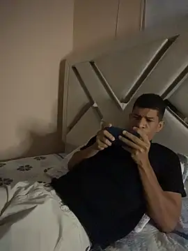 Toptony22 webcam