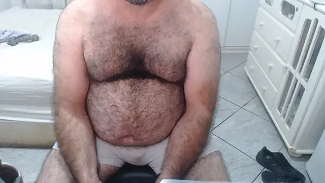 mysterbearmg (Ask my age) - CUM IN GOAL - Add Inst - Mysterbearmg