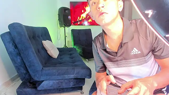 Steven_baby69 live cam on StripChat