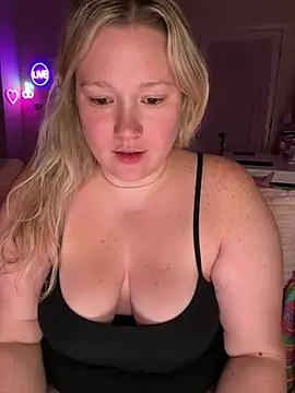 piggyrose (F young) - HORNYYYYYYY i need your help to cum 😈💦