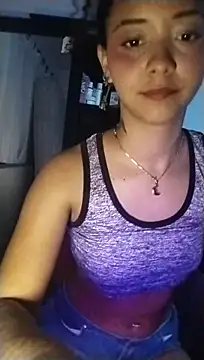 MIlan333X live cam on StripChat