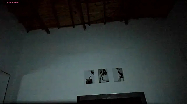 MaxPower003 live cam on StripChat