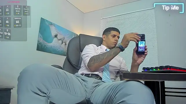 vincen_jose live cam on StripChat